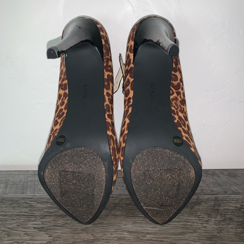 Bcbgeneration Closed Toe Pumps. Never Been Worn! - image 6